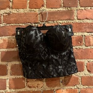 Akira Chicago Red Label Black Bustier